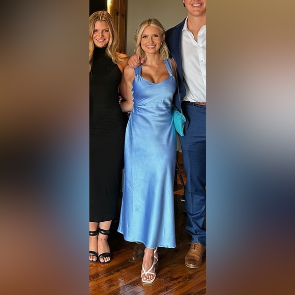 HELLO MOLLY DRESS - Picture 6 of 7